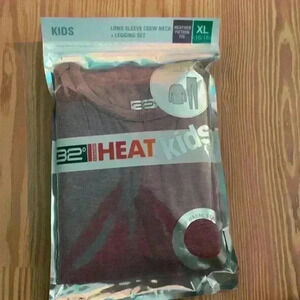 32 Heat Kids Long Sleeve Crew Neck and Legging Set